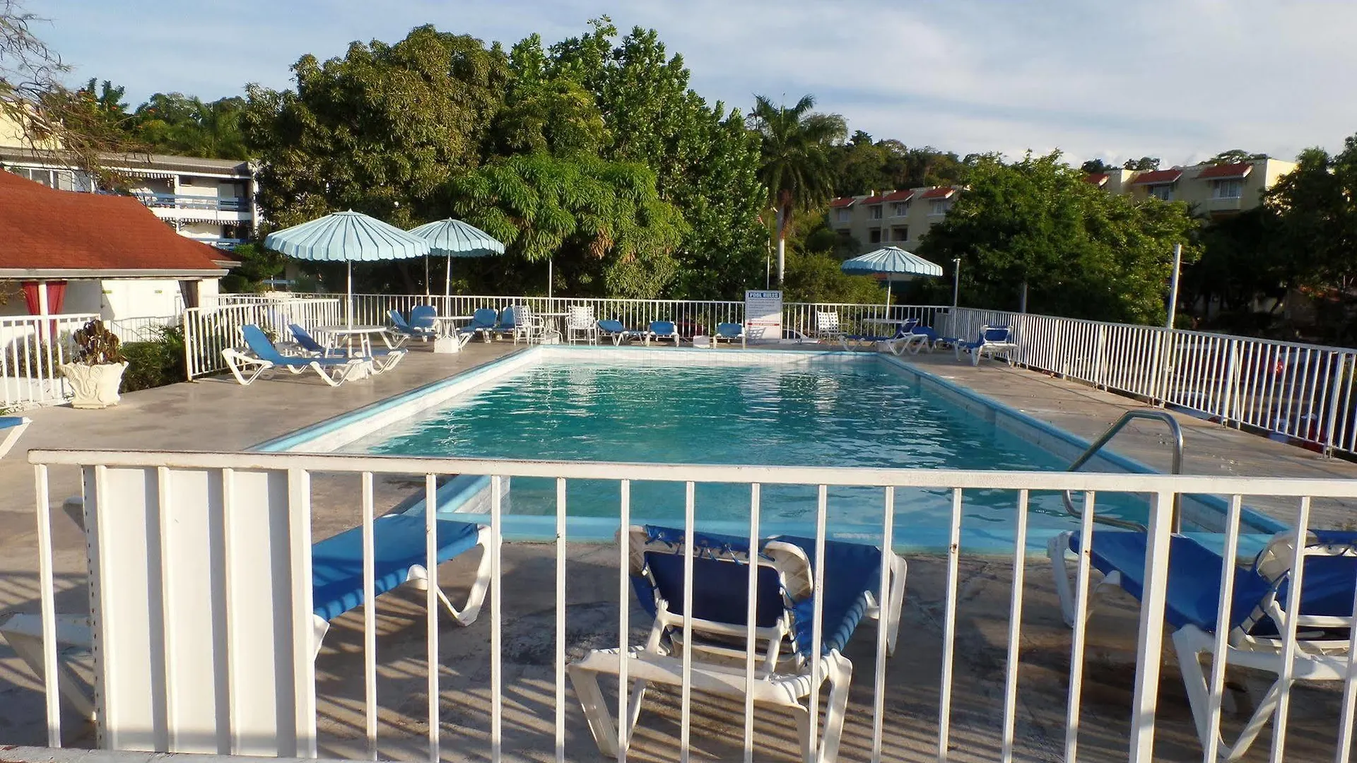 Coral Reef Beach Suite At Montego Bay Club Resort Hotel