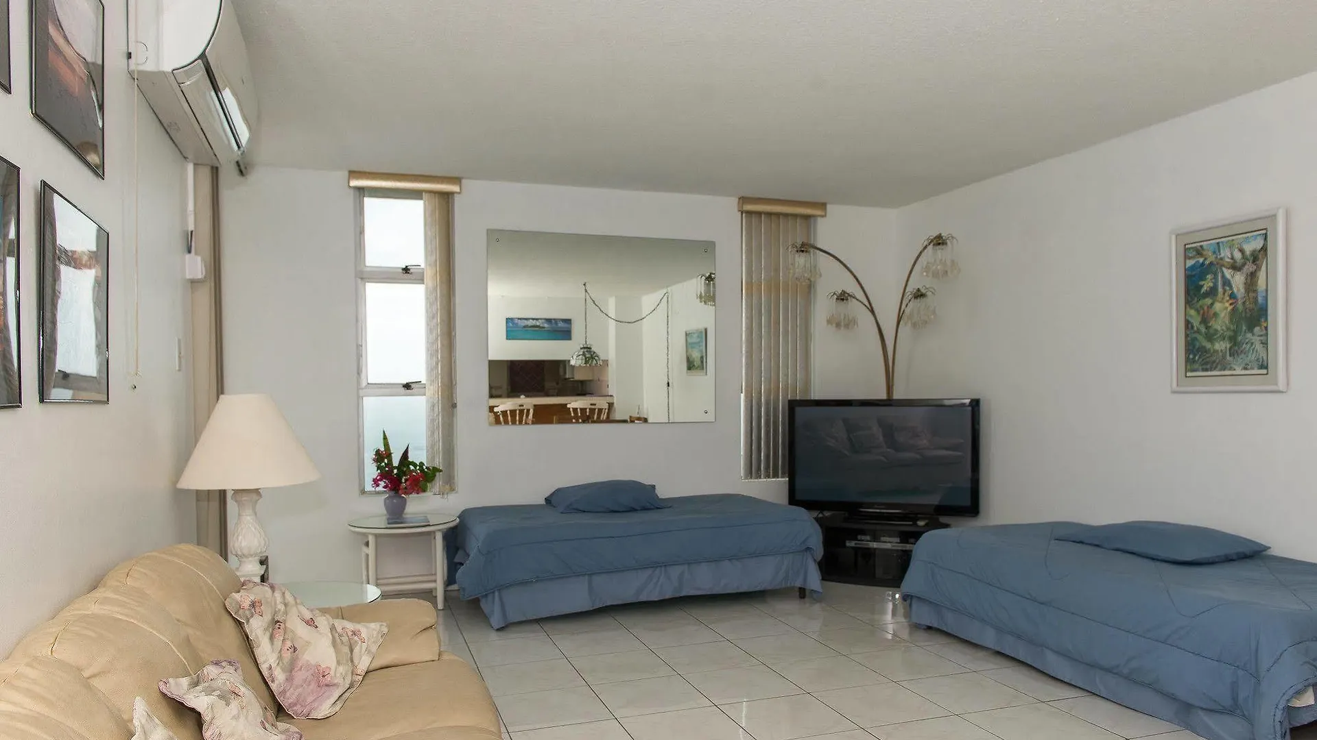 Coral Reef Beach Suite At Montego Bay Club Resort