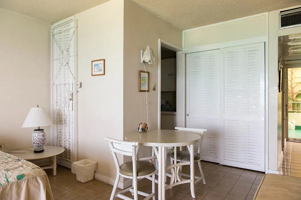 Coral Reef Beach Suite At Montego Bay Club Resort 2*,